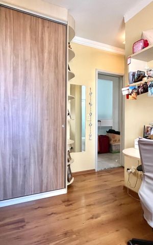 Apartamento à venda com 173m², 3 quartos e 3 vagas Apartamento à venda com 173m², 3 quartos e 3 vagasSuite 2