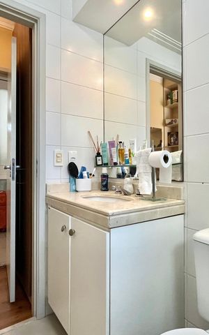 Apartamento à venda com 173m², 3 quartos e 3 vagas Apartamento à venda com 173m², 3 quartos e 3 vagasBanheiro da Suíte 2