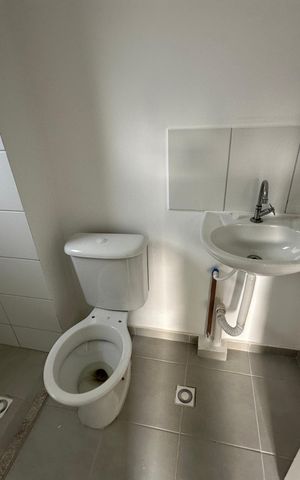 Apartamento à venda com 298m², 3 quartos e 2 vagas Apartamento à venda com 298m², 3 quartos e 2 vagasBanheiro da Suíte