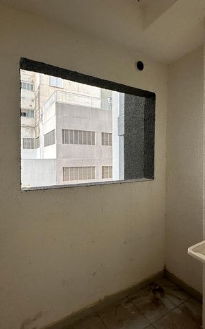 Apartamento à venda com 298m², 3 quartos e 2 vagas Apartamento à venda com 298m², 3 quartos e 2 vagasÁrea de Serviço