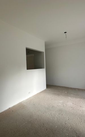 Apartamento à venda com 298m², 3 quartos e 2 vagas Apartamento à venda com 298m², 3 quartos e 2 vagasSala
