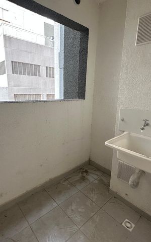 Apartamento à venda com 298m², 3 quartos e 2 vagas Apartamento à venda com 298m², 3 quartos e 2 vagasÁrea de Serviço