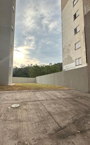 Apartamento à venda com 298m², 3 quartos e 2 vagas Apartamento à venda com 298m², 3 quartos e 2 vagasÁrea externa
