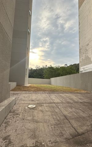 Apartamento à venda com 298m², 3 quartos e 2 vagas Apartamento à venda com 298m², 3 quartos e 2 vagasÁrea externa
