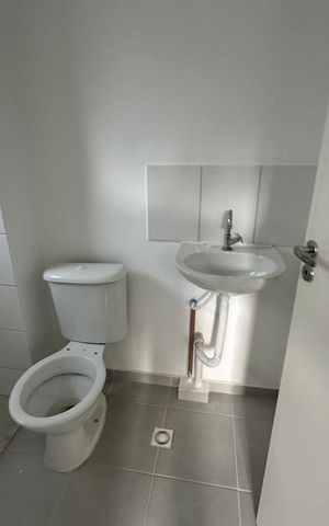 Apartamento à venda com 298m², 3 quartos e 2 vagas Apartamento à venda com 298m², 3 quartos e 2 vagasBanheiro da Suíte