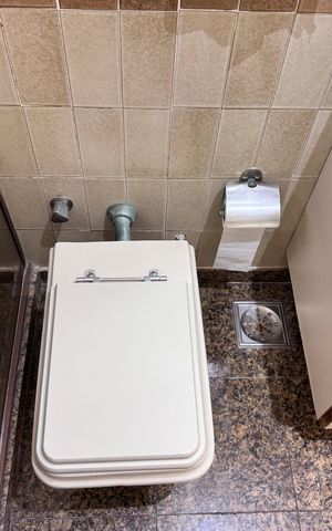 Apartamento para alugar com 254m², 3 quartos e 2 vagas Apartamento para alugar com 254m², 3 quartos e 2 vagasBanheiro Social