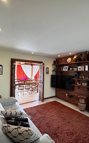 Apartamento para alugar com 254m², 3 quartos e 2 vagas Apartamento para alugar com 254m², 3 quartos e 2 vagasSala