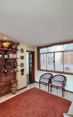 Apartamento para alugar com 254m², 3 quartos e 2 vagas Apartamento para alugar com 254m², 3 quartos e 2 vagasSala