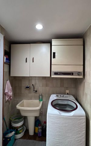 Apartamento para alugar com 254m², 3 quartos e 2 vagas Apartamento para alugar com 254m², 3 quartos e 2 vagasÁrea de Serviço