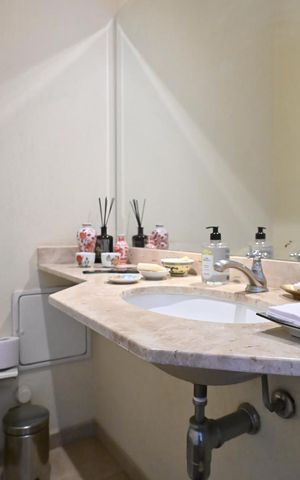 Apartamento à venda com 191m², 3 quartos e 4 vagasLavabo