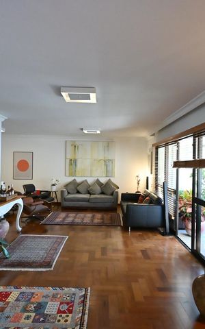 Apartamento à venda com 191m², 3 quartos e 4 vagasSala