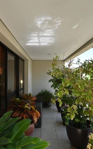 Apartamento à venda com 191m², 3 quartos e 4 vagasVaranda
