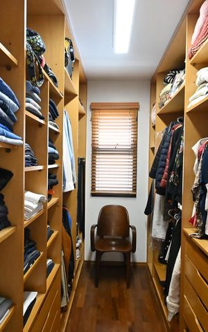 Apartamento à venda com 191m², 3 quartos e 4 vagasArmário da Suíte  2