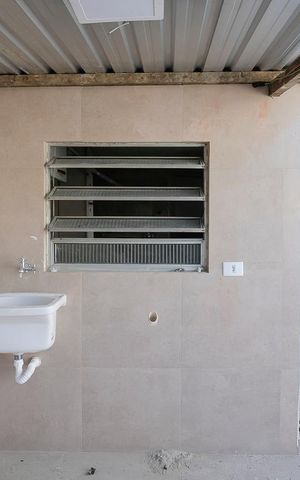 Casa para alugar com 100m², 2 quartos e 1 vagaÁrea de serviço