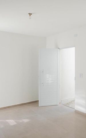 Casa para alugar com 100m², 2 quartos e 1 vagaSala