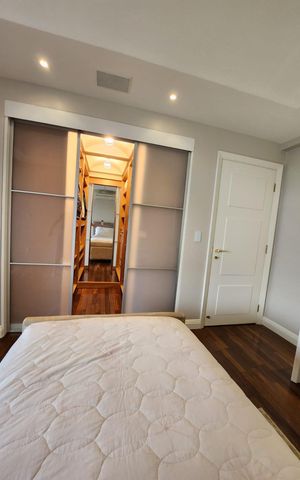 Apartamento à venda com 300m², 4 quartos e 5 vagas Apartamento à venda com 300m², 4 quartos e 5 vagasQuarto