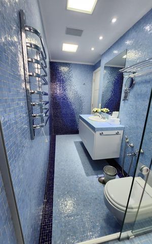 Apartamento à venda com 300m², 4 quartos e 5 vagas Apartamento à venda com 300m², 4 quartos e 5 vagasBanheiro
