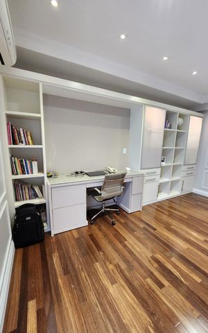 Apartamento à venda com 300m², 4 quartos e 5 vagas Apartamento à venda com 300m², 4 quartos e 5 vagasQuarto