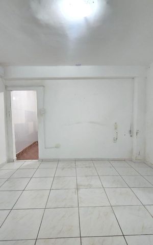 Casa para alugar com 110m², 5 quartos e 1 vaga Casa para alugar com 110m², 5 quartos e 1 vagaQuarto