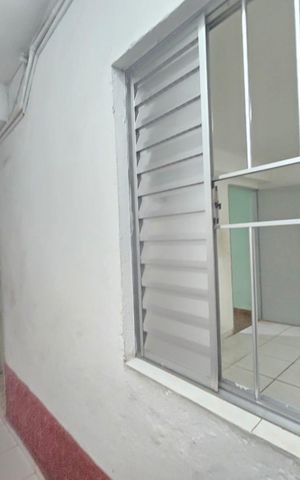 Casa para alugar com 110m², 5 quartos e 1 vaga Casa para alugar com 110m², 5 quartos e 1 vagaÁrea externa