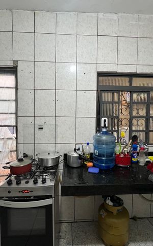 Casa à venda com 90m², 3 quartos e 1 vaga Casa à venda com 90m², 3 quartos e 1 vagaCozinha