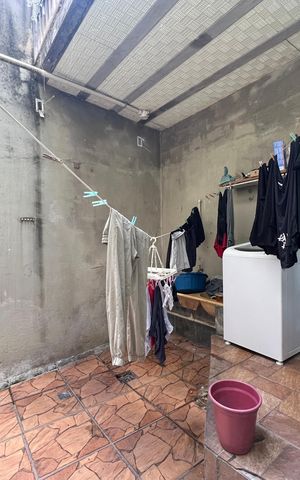 Casa à venda com 90m², 3 quartos e 1 vaga Casa à venda com 90m², 3 quartos e 1 vagaÁrea de Serviço
