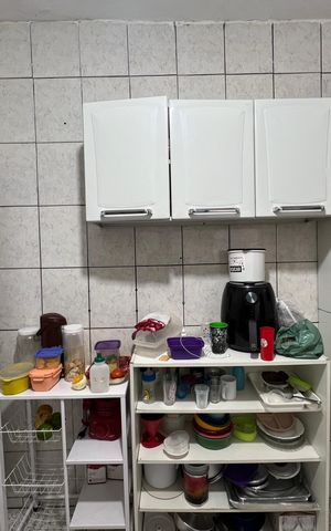 Casa à venda com 90m², 3 quartos e 1 vaga Casa à venda com 90m², 3 quartos e 1 vagaCozinha