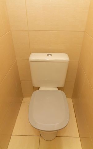 Casa de condomínio para alugar com 70m², 2 quartos e 1 vaga Casa de condomínio para alugar com 70m², 2 quartos e 1 vagaBanheiro