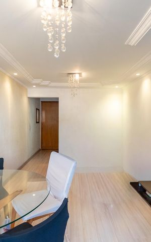 Apartamento à venda com 56m², 2 quartos e 1 vaga Apartamento à venda com 56m², 2 quartos e 1 vagaSala