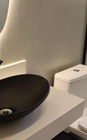 Casa à venda com 138m², 3 quartos e 2 vagas Casa à venda com 138m², 3 quartos e 2 vagasBanheiro Social