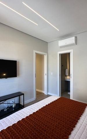 Casa à venda com 138m², 3 quartos e 2 vagas Casa à venda com 138m², 3 quartos e 2 vagasSuíte