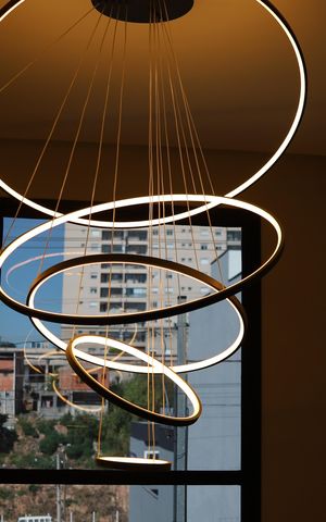 Casa à venda com 138m², 3 quartos e 2 vagas Casa à venda com 138m², 3 quartos e 2 vagasEscada
