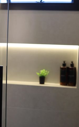 Casa à venda com 138m², 3 quartos e 2 vagas Casa à venda com 138m², 3 quartos e 2 vagasBanheiro Social