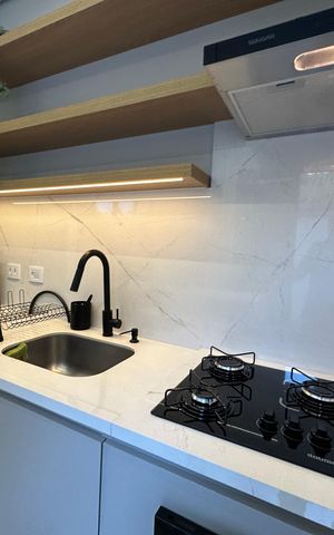 Casa à venda com 138m², 3 quartos e 2 vagas Casa à venda com 138m², 3 quartos e 2 vagasCozinha