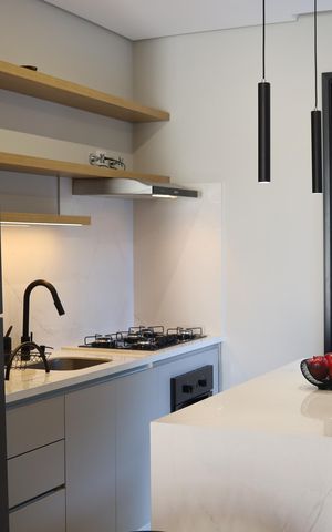 Casa à venda com 138m², 3 quartos e 2 vagas Casa à venda com 138m², 3 quartos e 2 vagasCozinha