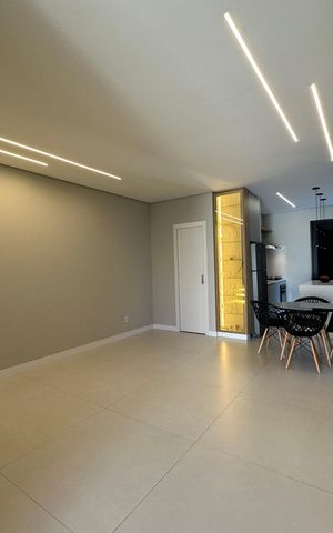 Casa à venda com 138m², 3 quartos e 2 vagas Casa à venda com 138m², 3 quartos e 2 vagasSala