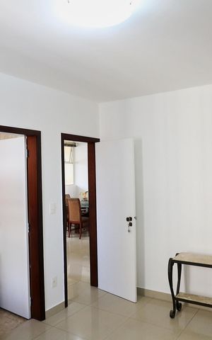 Apartamento à venda com 230m², 4 quartos e 2 vagas Apartamento à venda com 230m², 4 quartos e 2 vagasSuíte