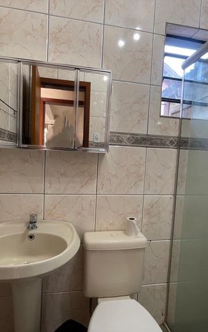 Casa para alugar com 70m², 1 quarto e 1 vagaBanheiro