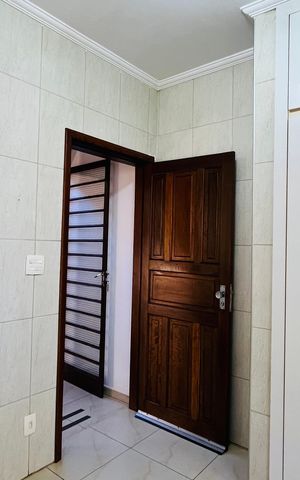 Casa à venda com 139m², 3 quartos e 2 vagas