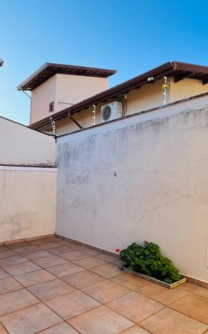 Casa à venda com 139m², 3 quartos e 2 vagas