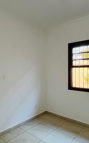 Casa à venda com 139m², 3 quartos e 2 vagas