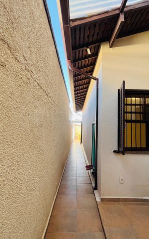 Casa à venda com 139m², 3 quartos e 2 vagas