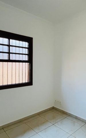 Casa à venda com 139m², 3 quartos e 2 vagas