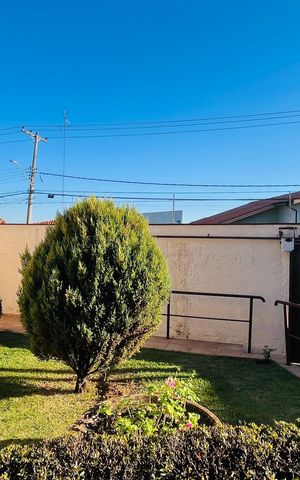 Casa à venda com 139m², 3 quartos e 2 vagas