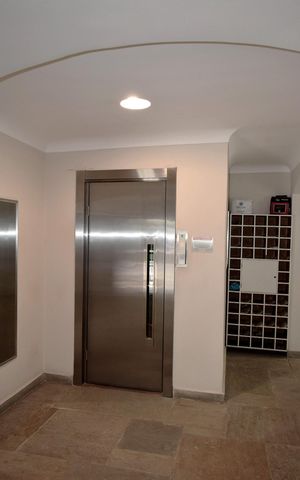 Apartamento para alugar com 200m², 3 quartos e 1 vagaHall social