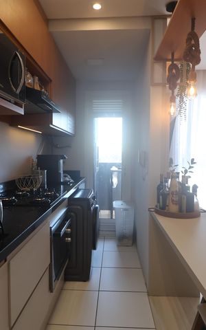 Apartamento à venda com 54m², 2 quartos e 1 vagaCozinha - Armários