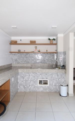 Apartamento à venda com 38m², 2 quartos e sem vagaÁrea comum