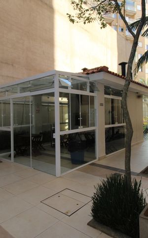 Apartamento à venda com 38m², 2 quartos e sem vagaÁrea comum