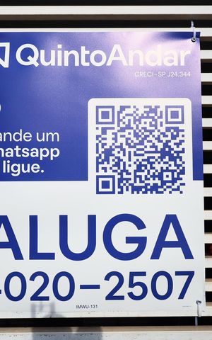 Casa à venda com 350m², 3 quartos e 2 vagasPlaca