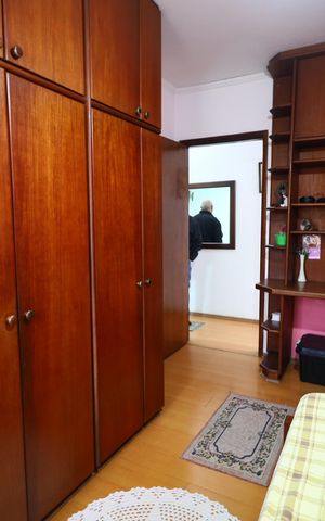 Casa à venda com 350m², 3 quartos e 2 vagasQuarto 2